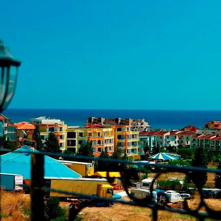 Golden Eye Свети Влас