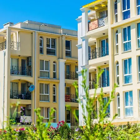 Golden Eye ホテル